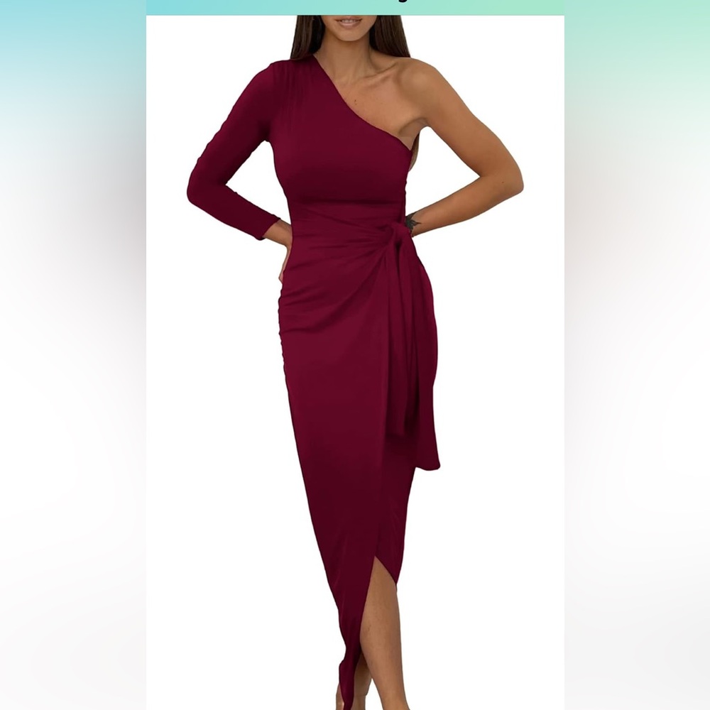 One shoulder dress